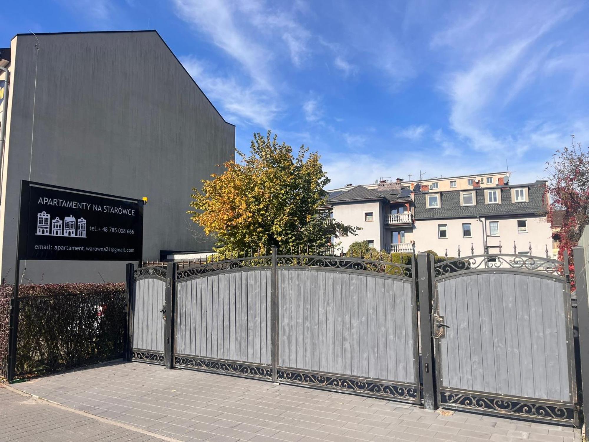 Apartament Na Starowce VII Pština Exteriér fotografie