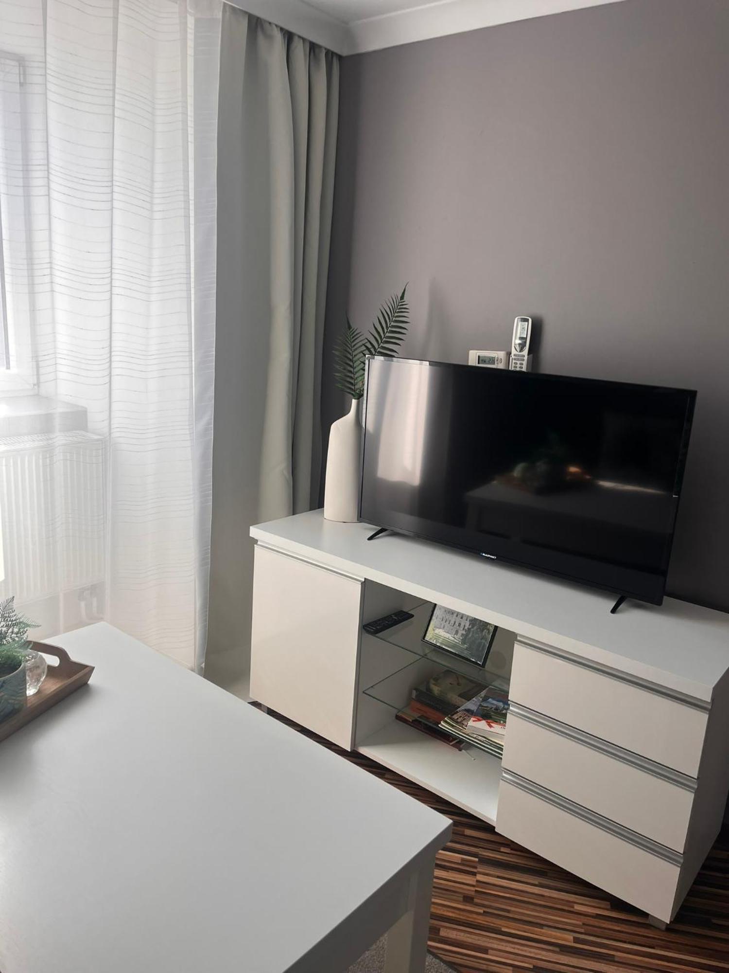 Apartament Na Starowce VII Pština Exteriér fotografie