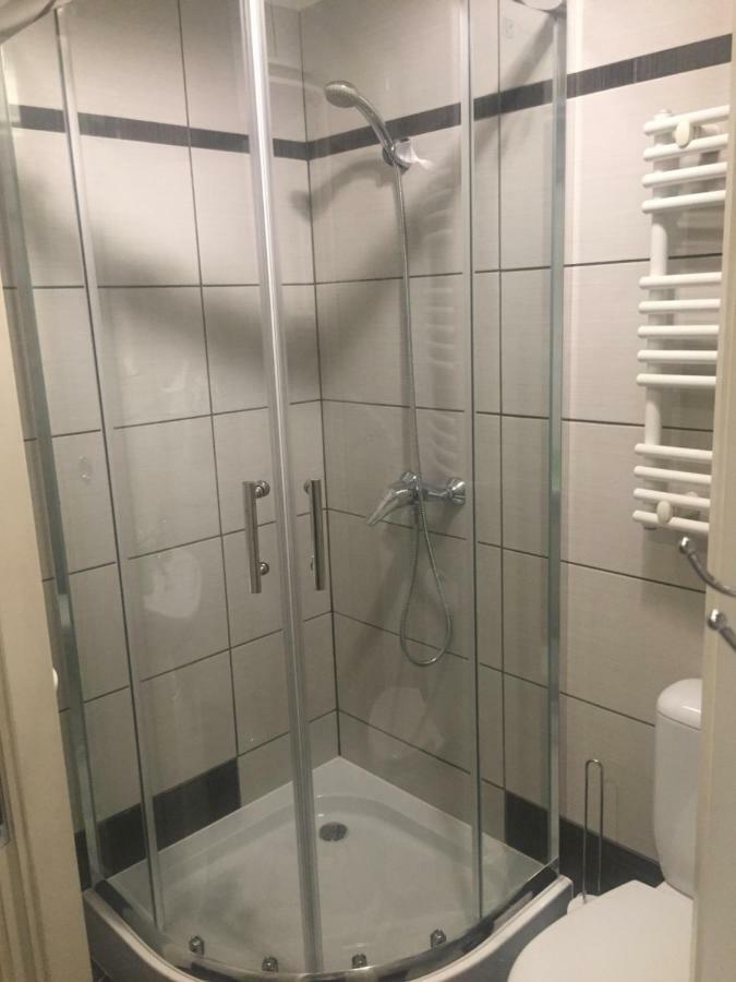 Apartament Na Starowce VII Pština Exteriér fotografie